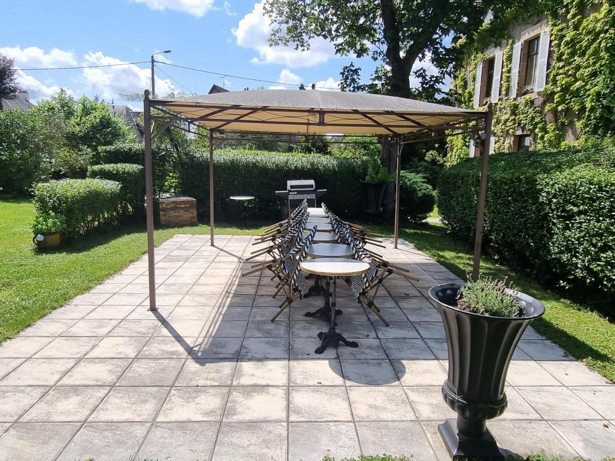VILLA MURA gite luxe avec piscine et spa campagne et grand air nouvelle Aquitaine Corrèze Neuvic  Extérieur photo